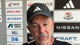 【横浜】コリカ監督、炎天下で実戦トレ「フィットネス問題ない」鹿島は「超えなきゃいけない」