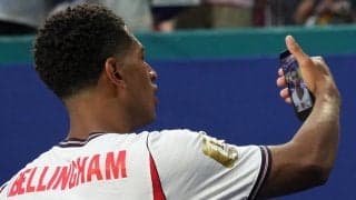 ｢天下の台所がなぜわかる!?｣来日ドルトムントのベリンガム弟が｢日本クイズ｣に挑戦！ 次々と正答する姿に｢めちゃくちゃ詳しいなw｣｢住んでた？｣の声