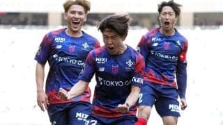｢新しいメッシ｣｢あなたは最高｣スペイン名門で本拠地デビューの日本代表MF19歳に絶賛の嵐！ 激アツ写真に｢素晴らしいプレー｣｢長くバレンシアにいて｣　