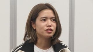 【なでしこ】「足が長い」長谷川唯、美脚のぞく白のショートパンツ＆靴のランニングスタイル披露