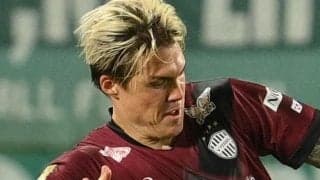 神戸・酒井高徳が負傷交代　スキッベ監督「肋骨に相手の膝を受けたと伝えられた」