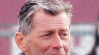 神戸のＤＦ酒井高徳が肋骨を痛めて後半４分に交代　ホーム開幕で終了間際に追いついてドロー　ミヒャエル・スキッベ監督「勝ち点１を取れたのは非常に満足」
