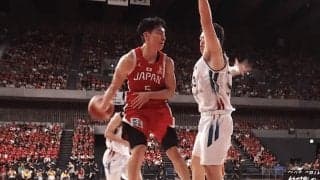「この発想にならない」河村勇輝の“魔法”に解説陣が驚愕！ビハインドバックパスに「あの姿勢で…」【バスケ日韓戦】
