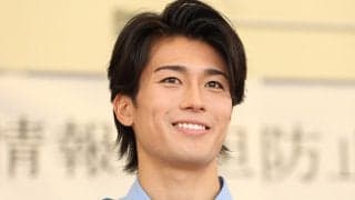 ｢ツボ過ぎてさ…｣登録者数94万人の人気YouTuber、 日本代表・中村敬斗の“底無し沼”に！ W杯の試合｢観てないけど…好き｣異例の“1年越し”オリコン1位も！
