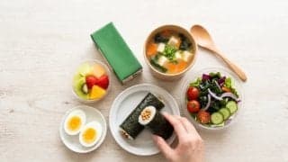 コンビニのお昼ご飯で悩んでない？ダイエット中の賢いランチの選び方