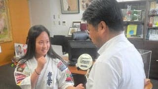 市長に下突き！　兵庫・豊岡の小4吉谷さん、空手の全国2大会で優勝