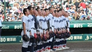 「お前はお前らしくいけ」横浜の主将が胸に刻む渡辺元智さんの言葉、試合後にはナインが空見上げ勝利を報告【26年夏の甲子園】