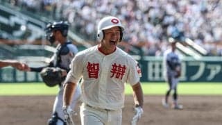 迷いないフルスイングで確信歩き　智弁和歌山・楠本が勝ち越し3ラン