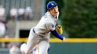 佐々木朗希の首に浮き出る血管…激写された“勇姿”　地元局が降板直後に称えた躍動