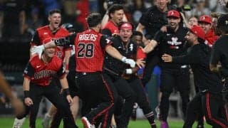 「この勝ち方は超熱い」ホワイトソックスだけ“ホームランダービー”　6回に3者連続弾で同点→9回に劇的サヨナラ弾で勝利…ボールキャッチの女性も大喜び