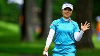 佐久間朱莉と吉田鈴が首位で最終日へ 桑木志帆2打差7位