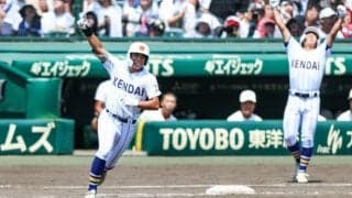 思い通じて一時逆転の2ラン　健大高崎の石田雄星「一番の夏休みに」