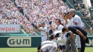 「カバンを裏返して帰った」“どん底”の草創期から夏の準V　初代主将が語るボイコット劇