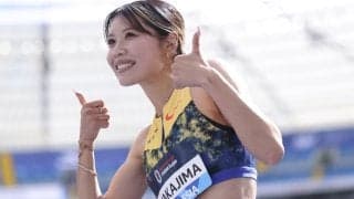 「おへそ見えてて…」人気女子ハードラーの“個性的”なファッションが反響「ジョジョのキャラクターが着てそうな」