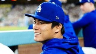 ベンチで“勉強”する山本由伸　唯一2回登場の待遇…関係者が公開したレアな光景
