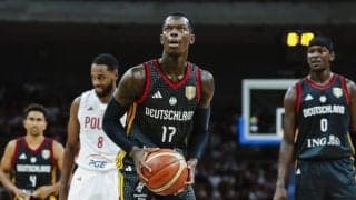 W杯ヨーロッパ予選でデニス・シュルーダーが活躍…ドイツが7戦無敗のポーランドを撃破
