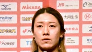 【バレー女子】石川真佑は謝罪「申し訳ない」アジア選手権Ｖ逸でロサンゼルス五輪の最速切符ならず「つながりが欠けていた」出直しへ…帰国会見