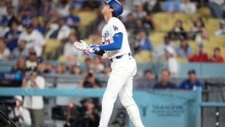 大谷翔平の右肘死球「大丈夫だ」　指揮官説明…走塁で膝を気にする様子も「報告受けてない」