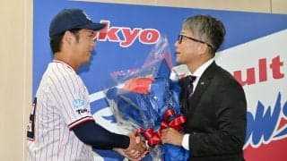 【ヤクルト】小川泰弘「学んだことはたくさんある」「意思を受け継いで」石川雅規に恩返し誓う