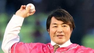 【楽天】「100年に一人の逸材」こと新日本プロレスの棚橋弘至社長がセレモニアルピッチ