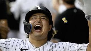 村上宗隆、常識外の角度49度、超高弾道弾　日本人の新人初の30号も「僕にとっては通過点」