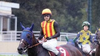 【紫苑Ｓ】右回りでまた勝てず…１番人気ドリームコアは３着　「苦しくなりました」ルメール騎手　「敗因は明白です」田中博調教師