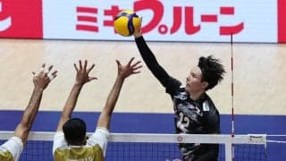 【バレー】日本男子、第１セット先取！高橋の連続エースから多彩な攻撃でリード　最後は25－15
