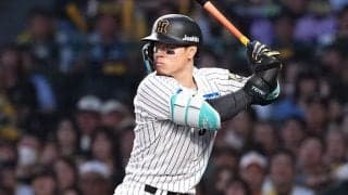 佐藤輝明の一撃に困惑「なぜ入る？」　本塁打を凡打に“錯覚”…ファン唖然「科学的に証明を」