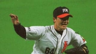 「奇跡のツーショット」異例転身から３年…元タイトルホルダーの５４歳が経営のカフェに城島健司氏が来店　スリムなイケオジに「たまらない」「元気そうで」