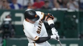 【巨人】ダルベックがめまいもあった体調不良明けの代打満塁好機で空振り三振　３試合ぶり出場も