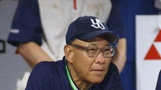 ヤクルト池山監督から異議　ＤｅＮＡ三塁コーチが走塁アシストしたのではないか　審判団協議の結果「アシストはなかった」と説明し再開