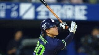 ヤクルト　延長戦制しＤｅＮＡと３・５差接近　連敗２でストップ　十回に赤羽が決勝の２点二塁打