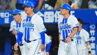 【DeNA】相川監督「もう少し早く点を取れていれば」好機つくるも10残塁、延長で競り負け　