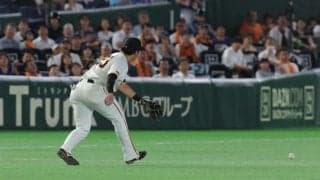 巨人　勝負の分かれ目となった四回を猛省　失策の石塚「スリーアウトで終わっていた回。申し訳ない」＆戸郷「若い子のエラーは助けなきゃいけない」