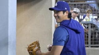 大谷翔平が再び欠場　ロバーツ監督「徐々に負荷を上げていく。明日は先発」来季の二刀流は継続へ