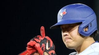 岡本和真とのプレーは「楽しいし、学ぶことも多い」“30号到達”にBジェイズ同僚も絶賛「感銘を受けている」