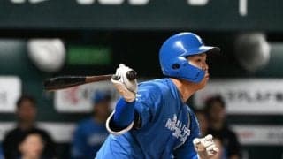 日本ハムの投打二刀流・柴田獅子がプロ初安打　新庄監督もボール掲げて喜ぶ　前日には中継ぎ登板で２回無失点、自己最速１５６キロ記録