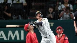 阪神・森下　意地の３３号、零敗阻止の九回バックスクリーン　巨人２ゲーム差接近「その日を大事に」次戦へ闘志