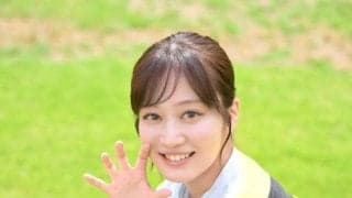 「えぇぇまさかの組み合わせ」元ＮＭＢの２７歳美女が阪神・岡田彰布顧問を直撃　４１歳差の２人がニッコリ「岡田さんも嬉しそう」「レジェンドな並び」