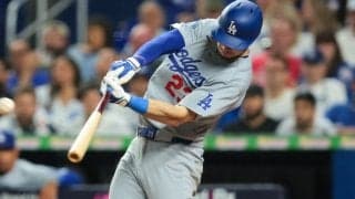 ド軍、今季初8連勝で地区優勝マジック5に　大谷が戦線離脱も…タッカーが満塁弾＆5打点