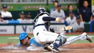 日本ハム・新庄マジック！２ランスクイズ成功　二回１死二、三塁から進藤がスクイズ、二走・水野まで生還　指揮官も笑顔