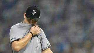 巨人痛い敗戦　連勝３でストップ　初回に小笠原が満塁被弾　打線は沈黙