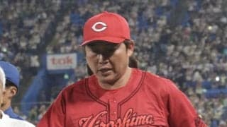 広島・新井監督　打線組み替え「（坂倉）の疲労面を考慮して」　リーグＶ消滅も「残り試合も少ない、一戦必勝と思ってやる」