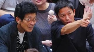 秋場所の向正面に阪神レジェンドOB2人！NHK中継に映り込み「気になって集中出来ない」