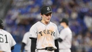 【巨人】浦田俊輔が途中交代　守備で右肘強打、その後安打＆リーグトップ36盗塁決めるも