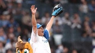 【日本ハム】元男闘呼組・前田耕陽、始球式ノーバンでストライク投球「びっくりしました」