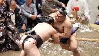 高安が綱とりの霧島に土を付け「尻上がりに調子を上げたい」　４日目は大の里戦