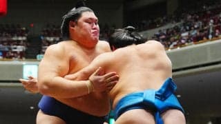 大の里が横綱相撲で3連勝「先手で相撲が取れた」初顔合わせの琴栄峰を圧倒　4日目は高安