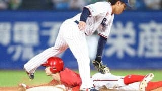 広島・辰見　代走盗塁プロ野球新記録の２６！九回佐藤啓に代わり登場、気迫ヘッスラで決めた　「今日決められて良かった」