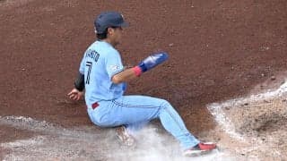 岡本和真　１四球で同点の生還　ブルージェイズは逆転勝ちでWカード争いに踏みとどまる